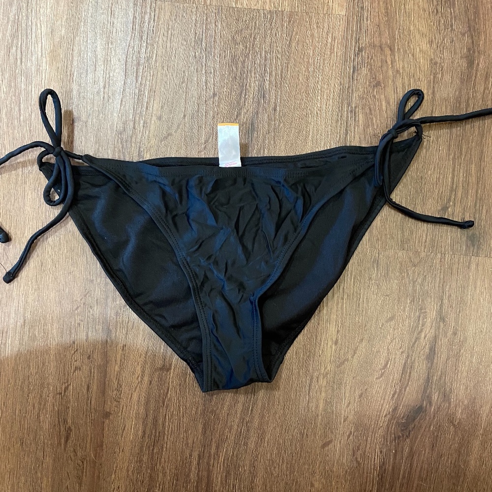 Bikini bottoms